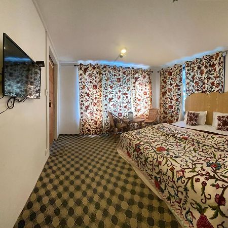 Aashiyana Guest House Pahalgām Extérieur photo