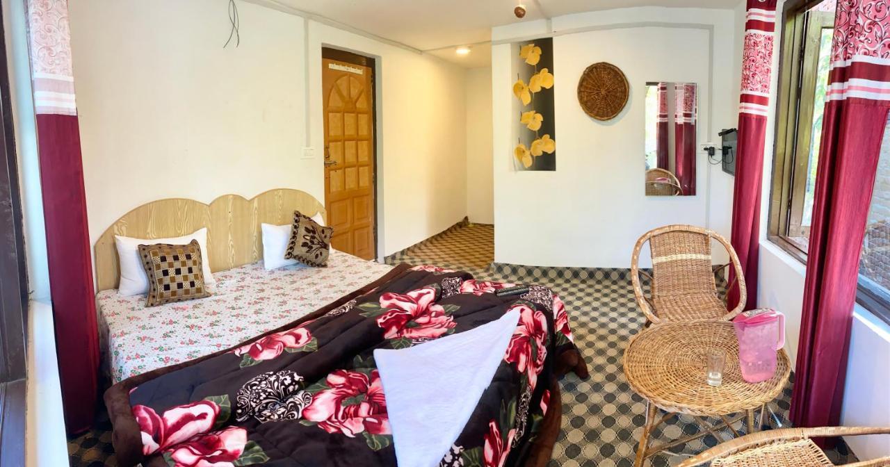 Aashiyana Guest House Pahalgām Extérieur photo