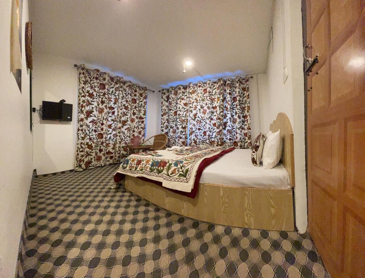 Aashiyana Guest House Pahalgām Extérieur photo